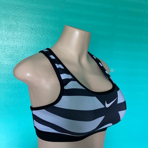 Nike dri fit sport bra sz S - Picture 3 of 4